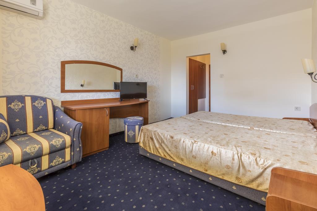 Hotel Chernomorets Exterior foto