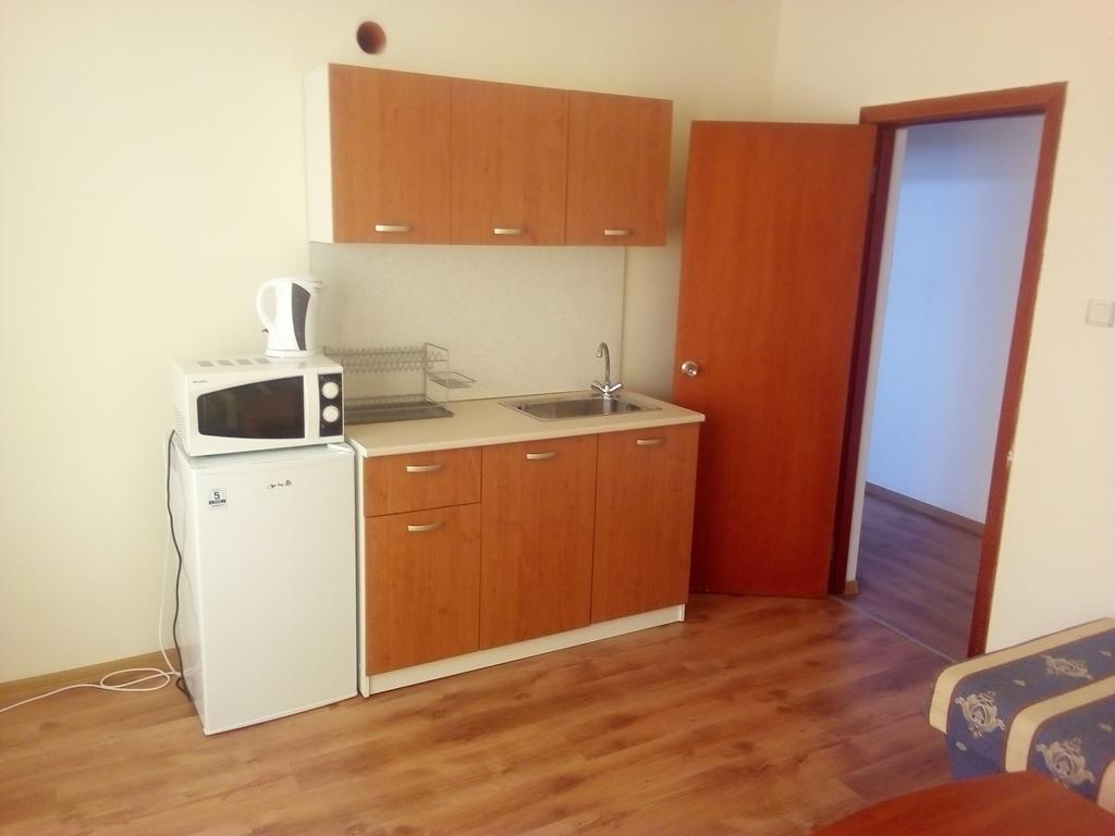 Hotel Chernomorets Exterior foto